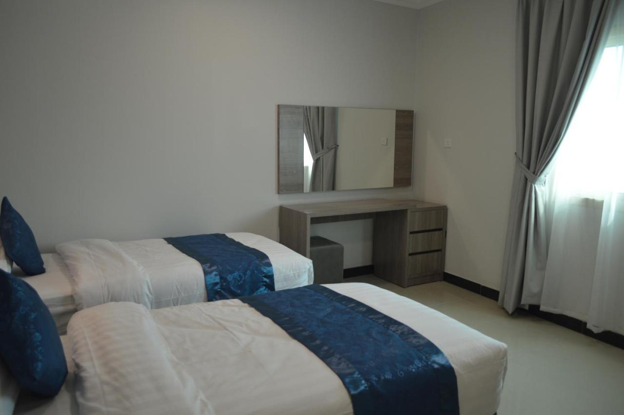 Terrace View 3 Apartment Dammam Bagian luar foto