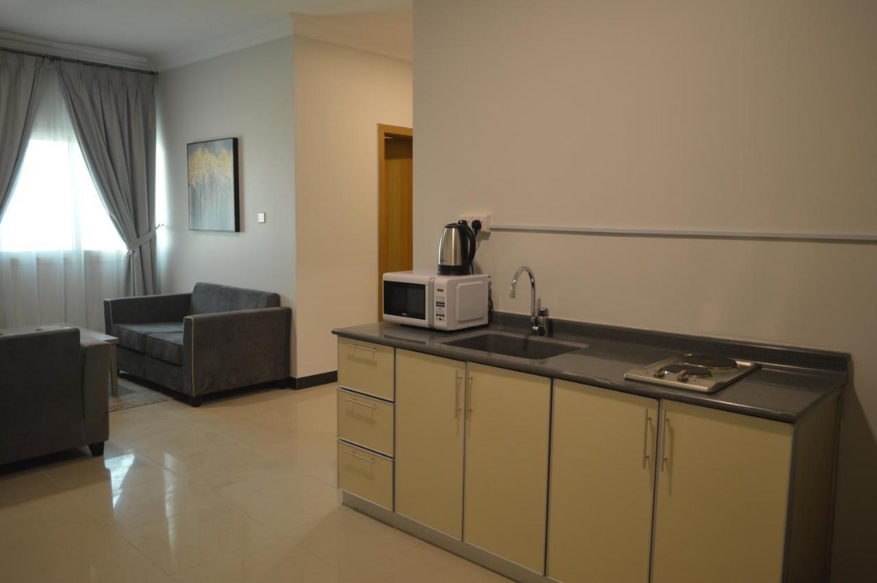 Terrace View 3 Apartment Dammam Bagian luar foto