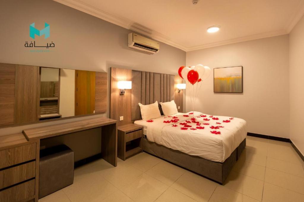 Terrace View 3 Apartment Dammam Bagian luar foto